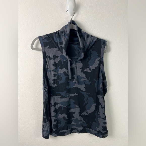 Prana Tops - Prana Cozy Up Barmsee Camo Sleeveless Hemp Blend Top